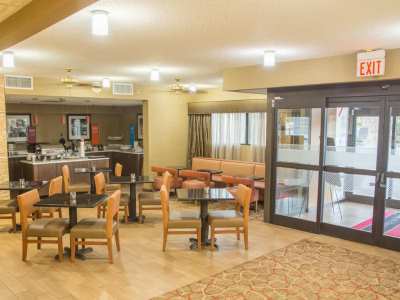 Hotel Hampton Knoxville 3*